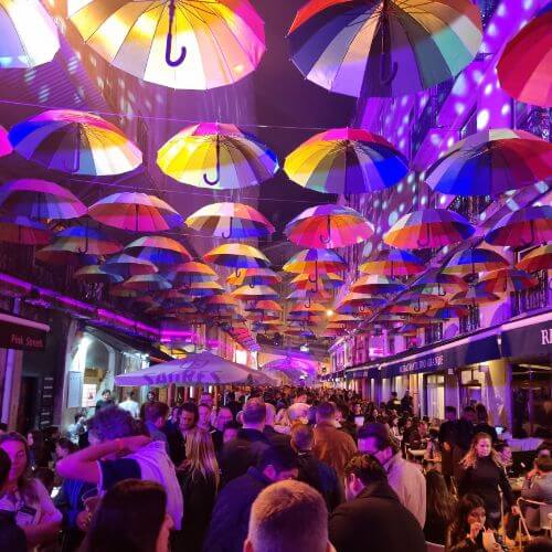 A 500th episode special with a special co-host and a World Cup winner!