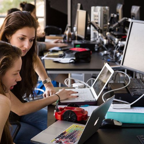 What do students want, versus the skills employers want? Major League Hacking are building a bridge.