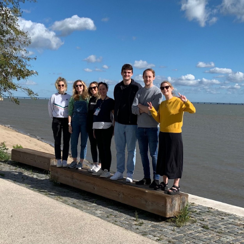 We meet the new WeWork. An evolution on the flexible model that works for life and business.